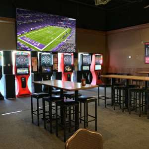 Darts – Two Stooges Sports Bar, Fridley MN